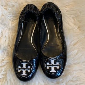 Tory burch flat shoes